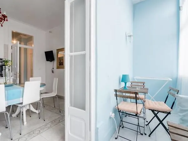 Royal Park Lisbon Guesthouse ゲストハウス